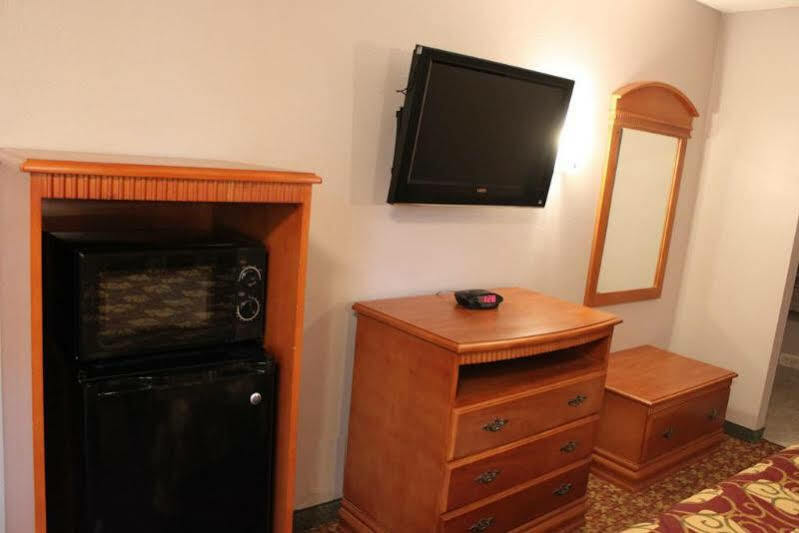 Orange Tustin Inn In Orange Extérieur photo